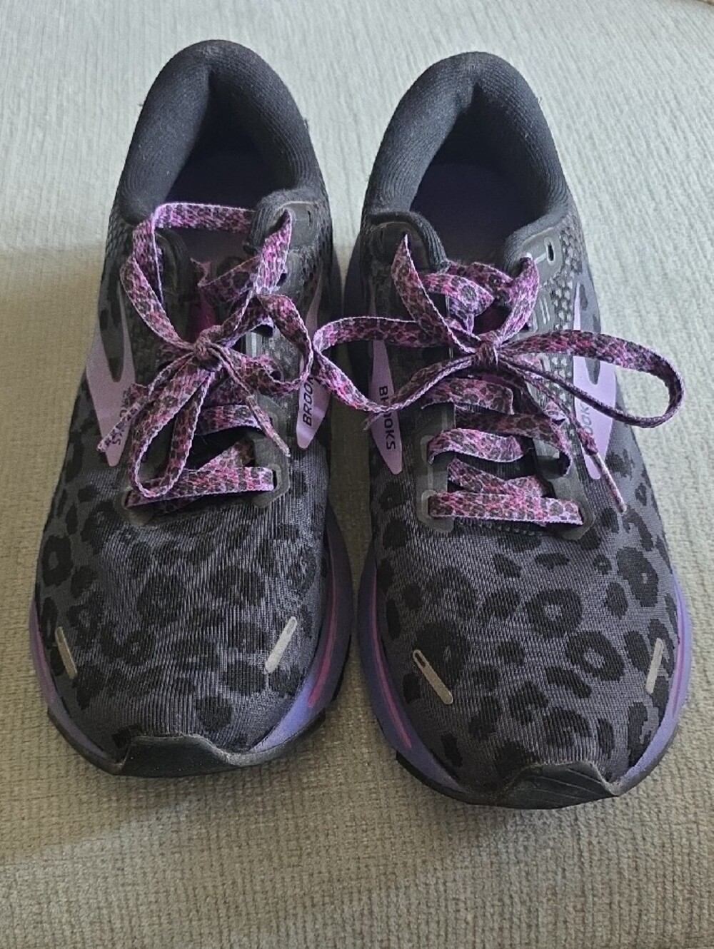 Brooks Women's Black and Purple Leopard-Print Running Sneakers - Picture 2 of 5